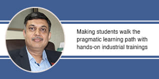 Making students walk the pragmatic learning path with hands-on industrial trainings